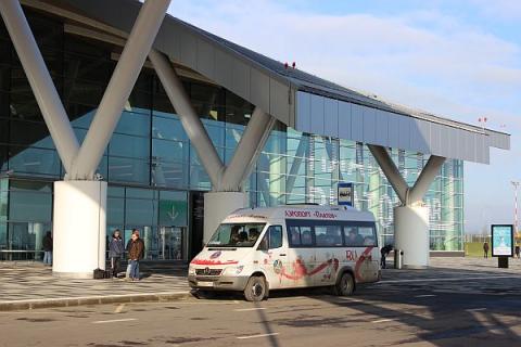 Среднесуточная загрузка шаттлов, следующих из Ростова в Платов, не превышает 50%