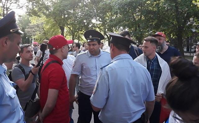 Новости области | Белая Калитва: Информационно - развлекательный портал - Страница #222 photo В Ростове за выкрик «Россия без Путина» задержали координатора штаба Навального