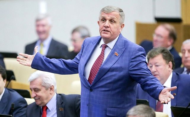 Депутат Госдумы от Ростовской области считает, что за пенсионной реформой стоят США