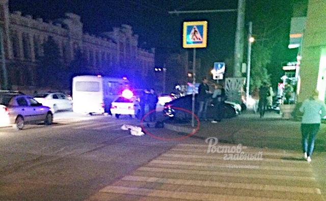 В центре Ростова на глазах прохожих умер мужчина