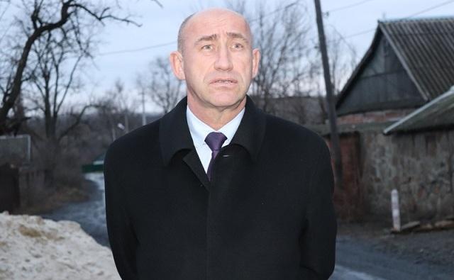 Василий Голубев уволил своего самого богатого заместителя 