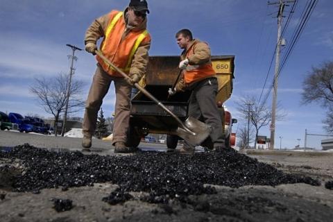 В Ростове на ремонт дорог на Западном потратят почти 30 млн рублей