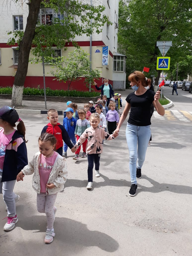 В детском саду №3 прошли акции &amp;#171;Безопасный пешеход&amp;#187; и «Родительский патруль»