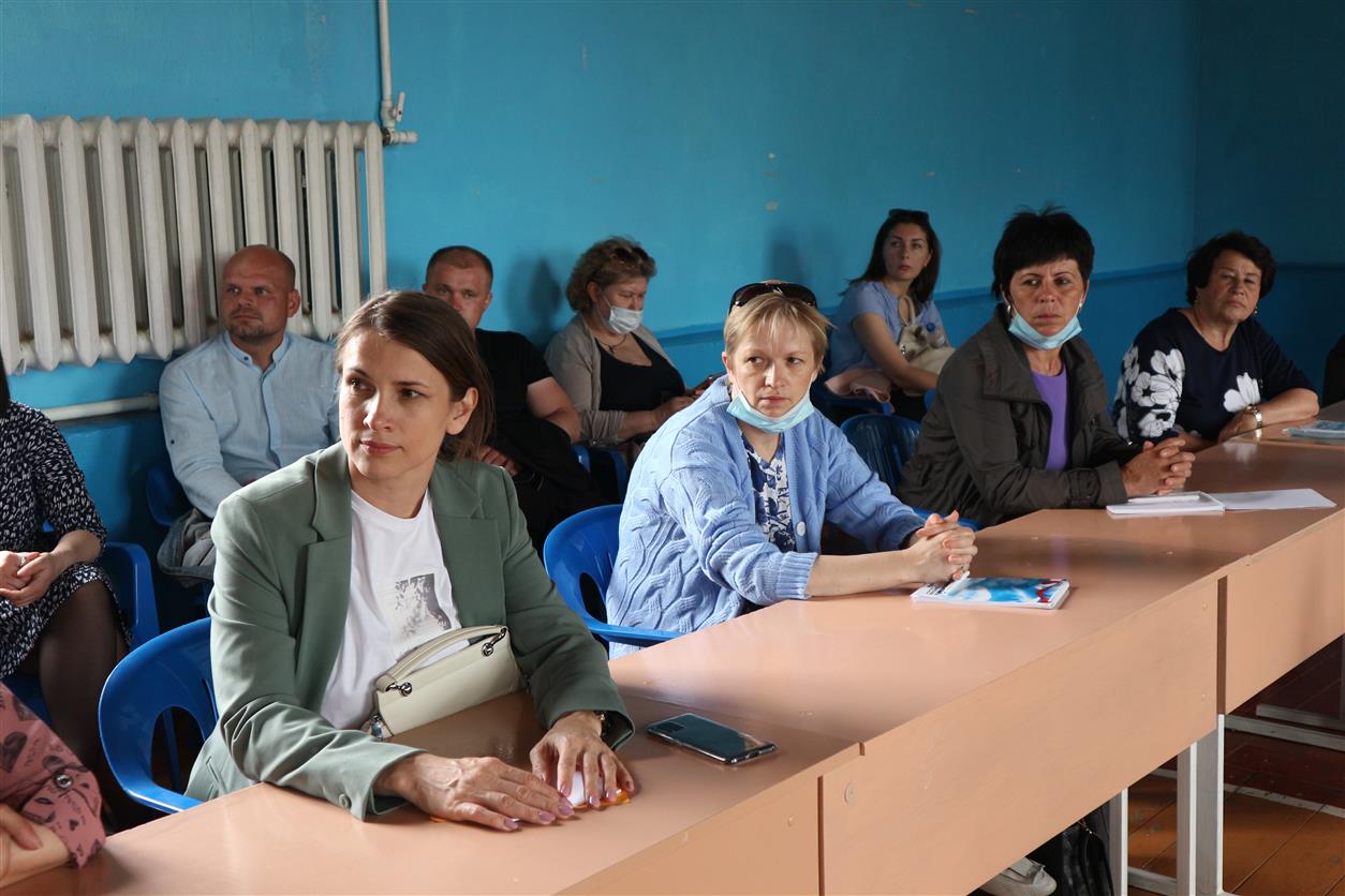 В хуторе Погорелове прошел съезд председателей территориальных общественных самоуправлений со всей области
