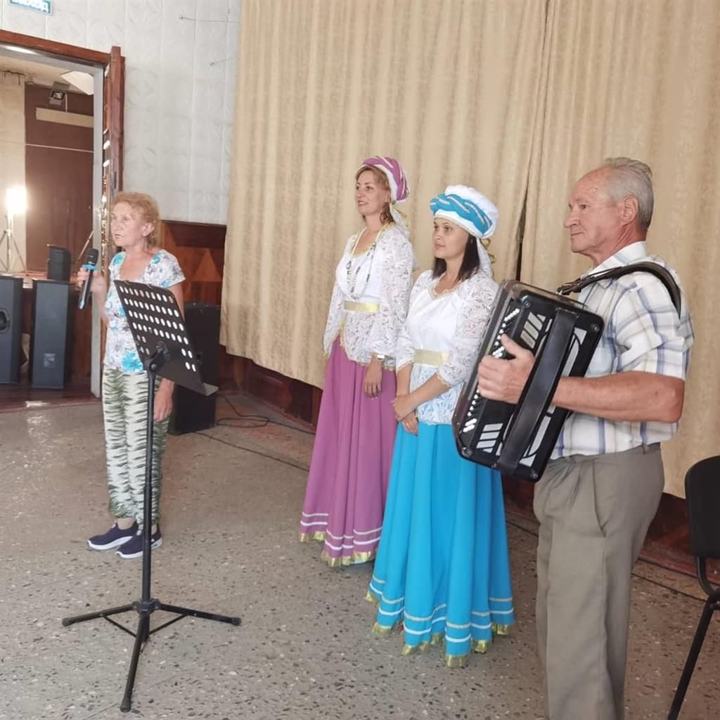 Скандинавская ходьба в Синегорке