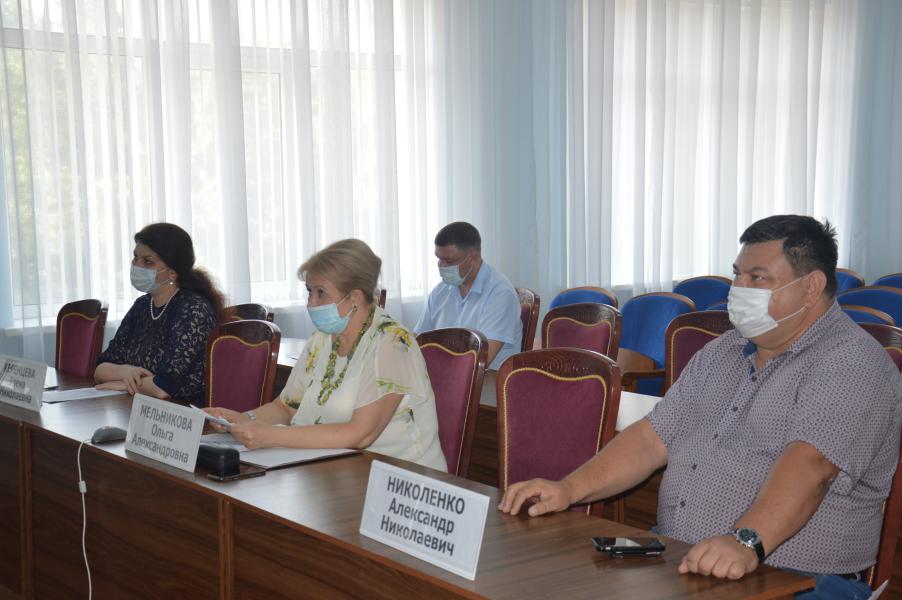 В Белокалитвинском районе вакцинировано 84% педагогов