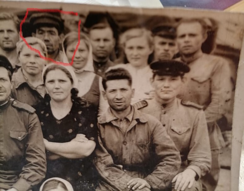 Жительница Казахстана разыскивает своего отца, уроженца Дороговского