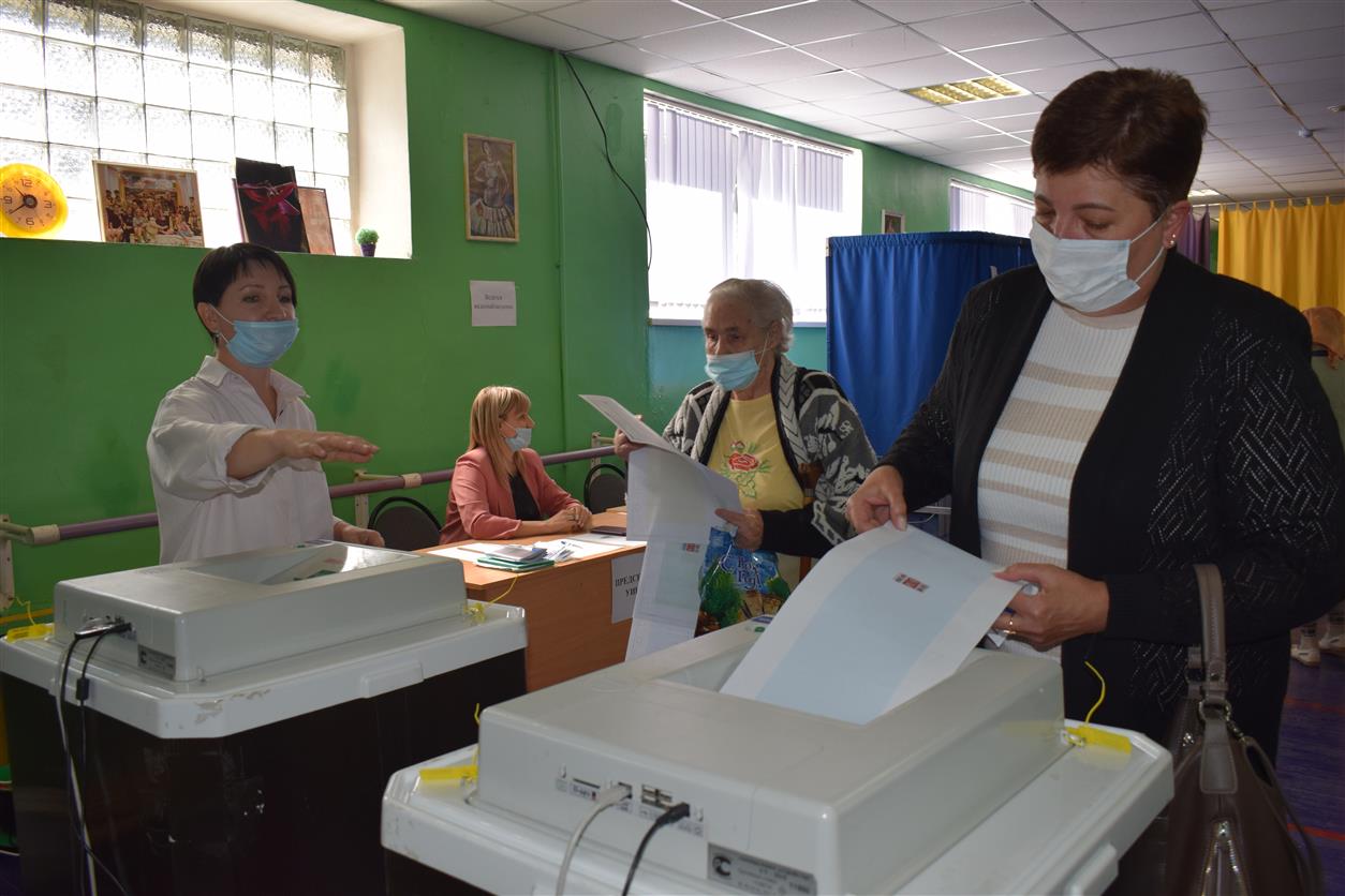 В первых рядах!