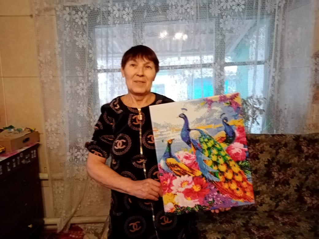 Вышивка крестиком &amp;#8212; любимое занятие получателя социальных услуг отделения соцобслуживания на дому №4 «а» М.В. Бочаровой