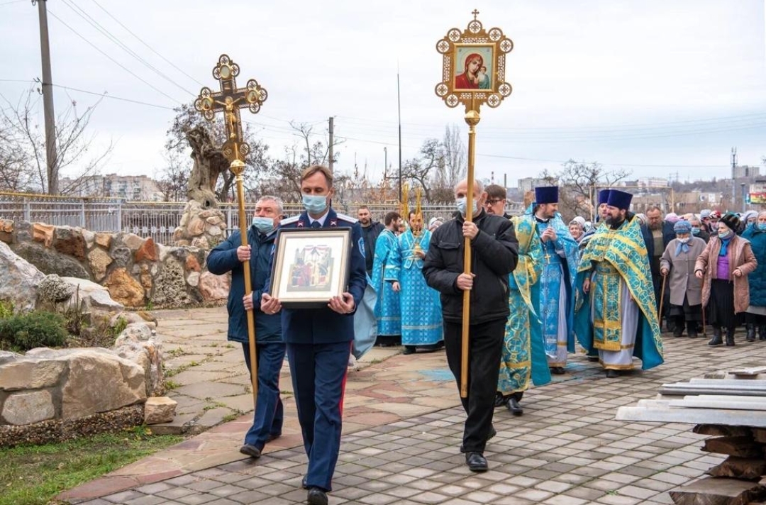 Епископ посетил Свято-Введенский храм