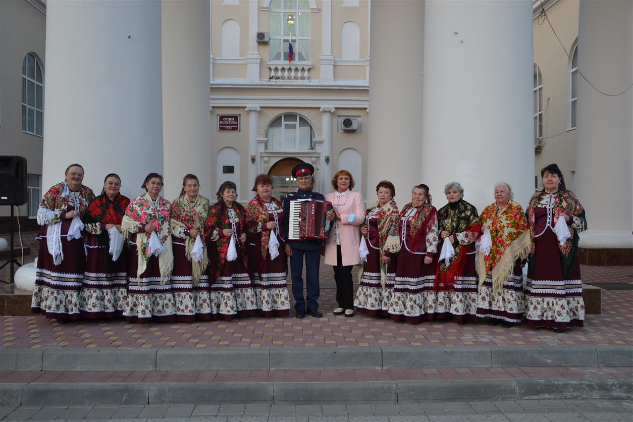 Хоровой коллектив казачьей песни «Аксинья» &amp;#8212; один из самых старейших в Белокалитвинском районе