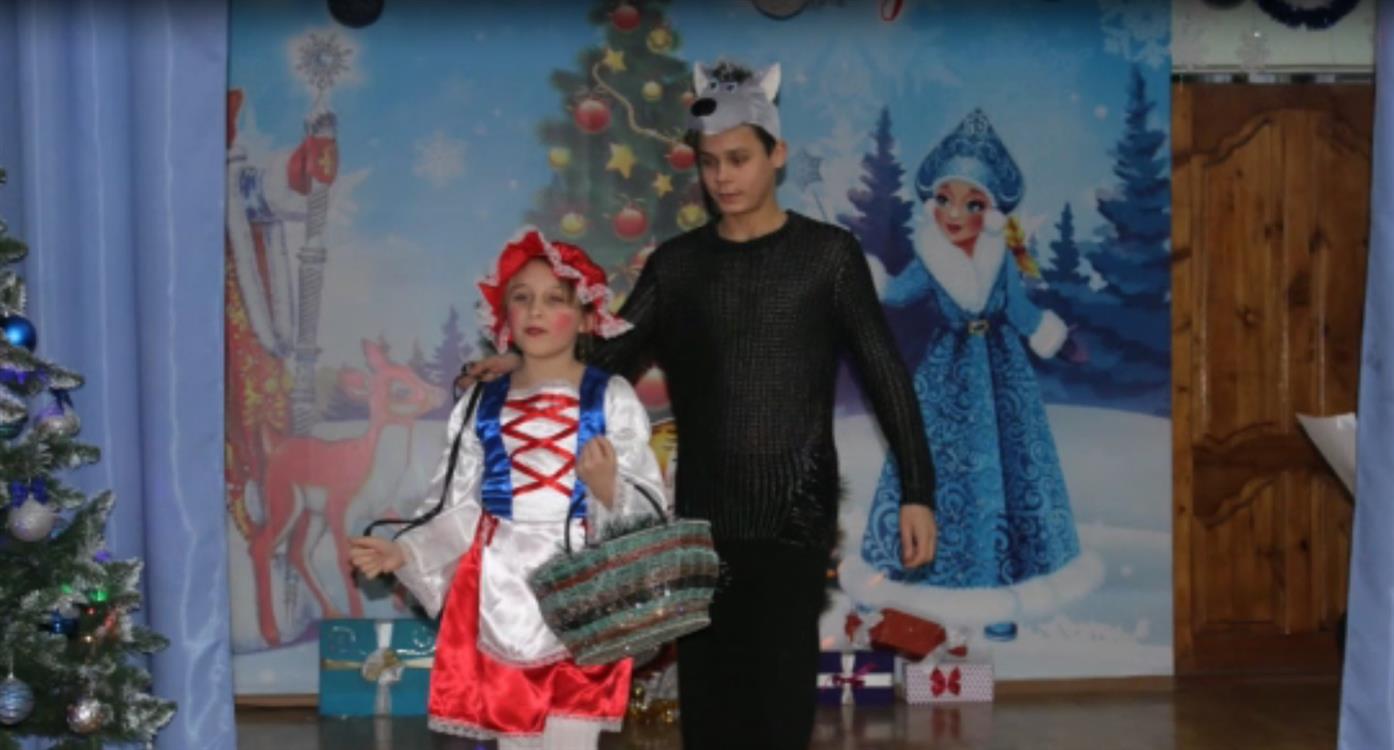 Белокалитвинский СРЦ поздравляет всех с Новым Годом!